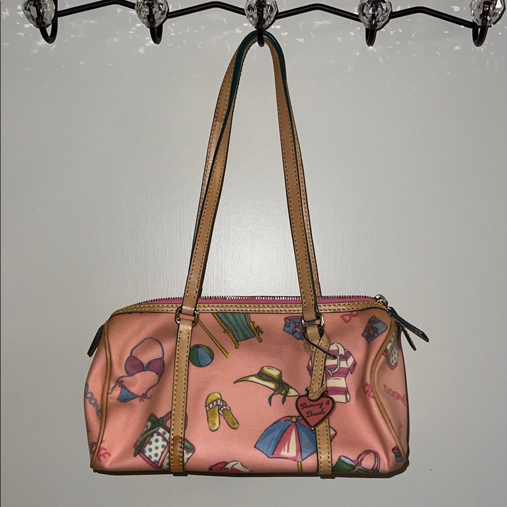 Dooney & Bourke Pink Beach Print Shoulder Bag | Summer Resort Purse